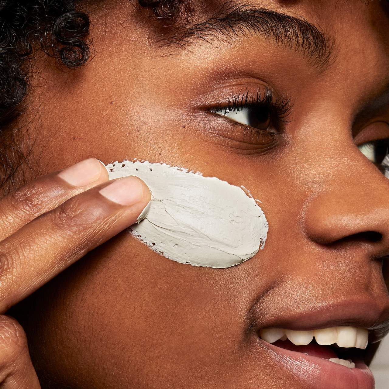 Mini  Rare Earth Deep Pore Minimizing Cleansing Clay Mask