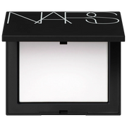 Light Reflecting Pressed Setting Powder