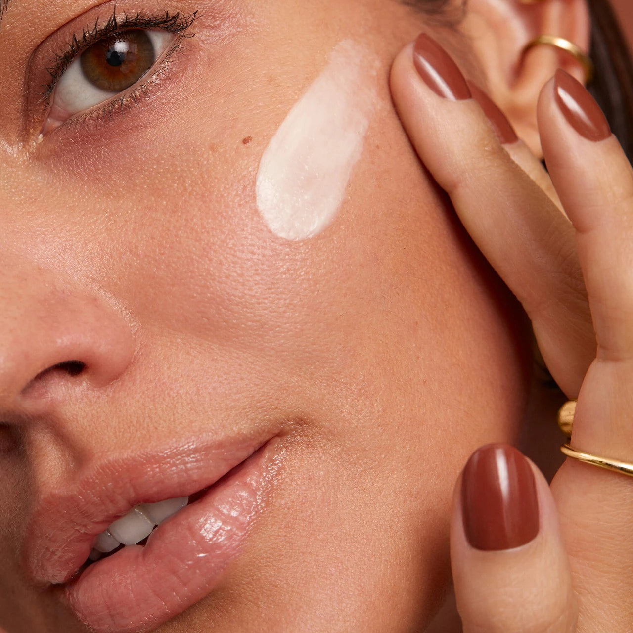 Jumbo Vitamin Enriched Face Base Primer Moisturizer