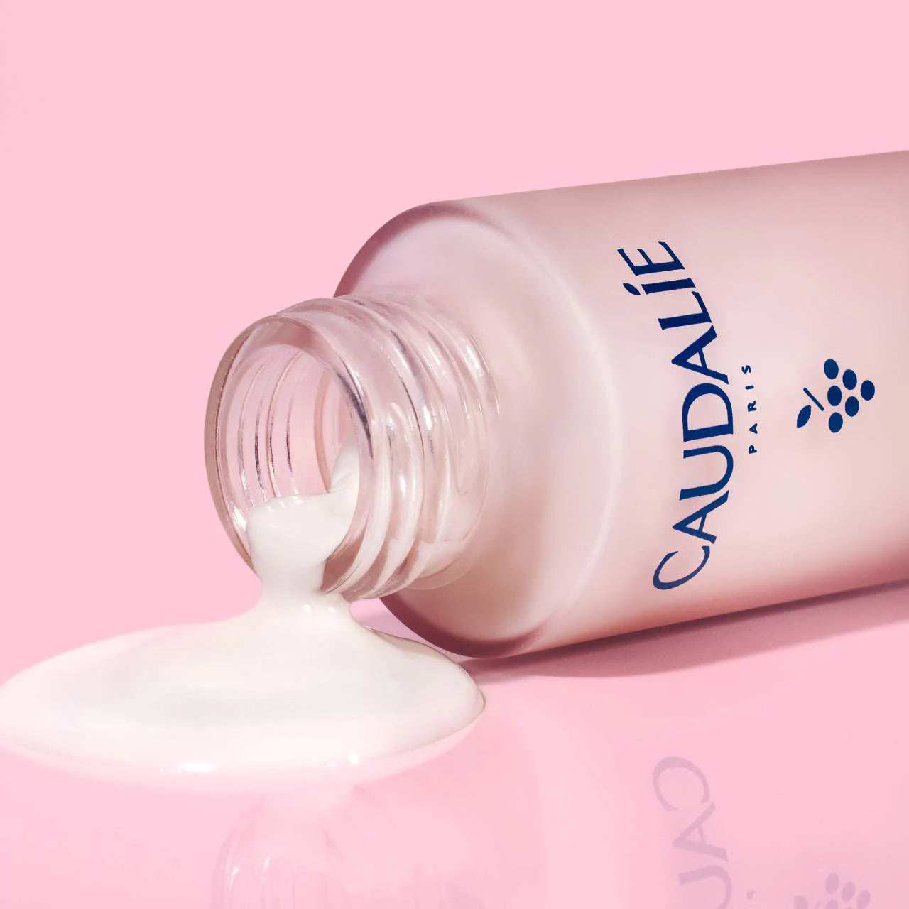 Caudalie  Resveratrol Lift Instant Firming Refillable Retinol Alternative Serum