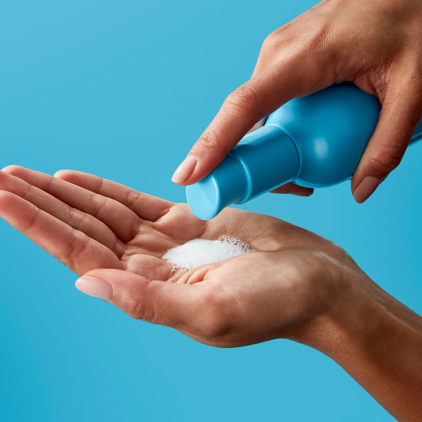 Barrier+ Foaming Oil Hydrating Cleanser